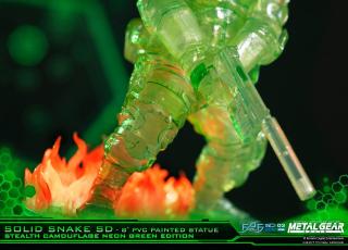 Solid Snake SD (camouflage neon green)