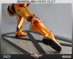Samus Varia Suit