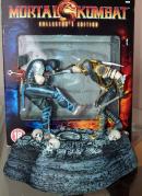 Scorpion & Sub-Zero Statue