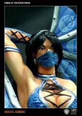 Kitana 10" Polystone Statue
