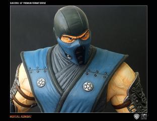 Sub-Zero 18" Premium Format Statue