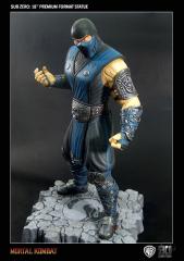 Sub-Zero 18" Premium Format Statue