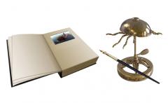 Linking Book, Gehn's Inkwell & Pen Replica