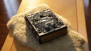 Grimoire Weiss Book Replica