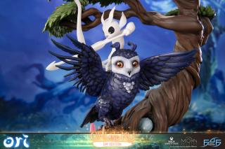 Ori & Ku 15.3" Statue (day)