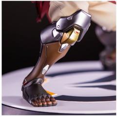 Doomfist 14.25" Statue