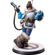 Mei 11" Premium Statue