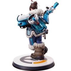 Mei 11" Premium Statue