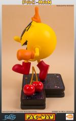 Pac-Man (exclusive)