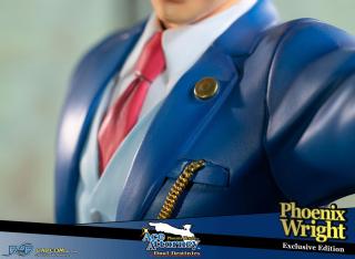 Phoenix Wright Statue (exclusive)