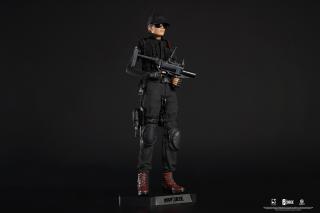 Ash 1/6 Scale Figure