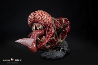 Licker 1/1 Scale Bust (exclusive)