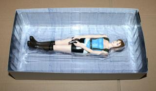 Jill Valentine 11" Vinyl Figure