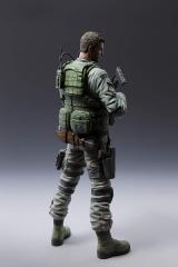 Chris Redfield 9" Statue