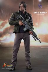 Leon S. Kennedy RE6 1/6 Scale Figure