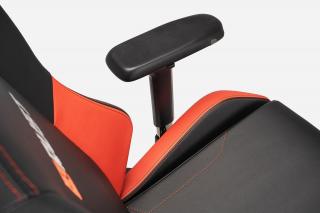 Omega Rust Chair