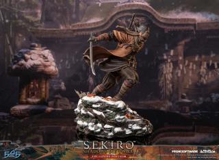 Sekiro 12.6" Statue (exclusive)
