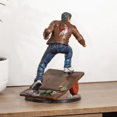 Ryo Hazuki 10" Statue