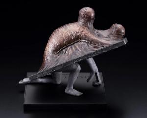 Abstract Daddy 1/7 Scale Statue