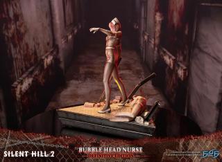 Bubble Head Nurse 13.7" Statue (definitive)