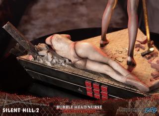 Bubble Head Nurse 13.7" Statue (definitive)