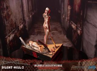 Bubble Head Nurse 13.7" Statue (definitive)