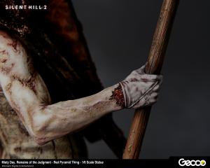 Red Pyramid Thing 1/6 Scale Statue (Misty Day, Remains of the Judgment)