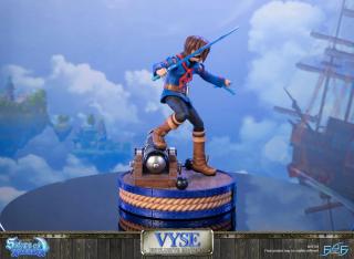 Vyse 12.2" Statue (exclusive)
