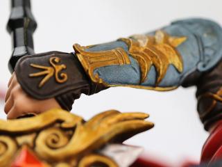 Bellona 11.8" Statue