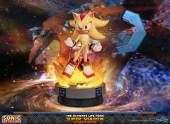 Super Shadow: Ultimate Life Form 12.6" Statue (exclusive)
