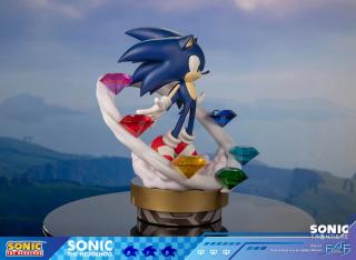 Sonic the Hedgehog 16.4" Statue