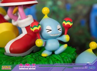 Amy 14" Statue (definitive)