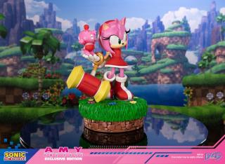 Amy 14" Statue (exclusive)
