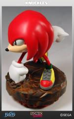 Knuckles