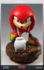Knuckles