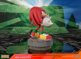Modern Knuckles 14.8" Statue