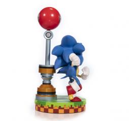 Sonic 11" Statue