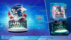 Sonic Adventure Statue (collector's)