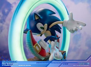 Sonic Adventure Statue (definitive)