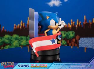 Sonic Title Screen 8.2" Statue (exclusive)