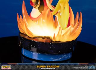 Super Shadow (exclusive)
