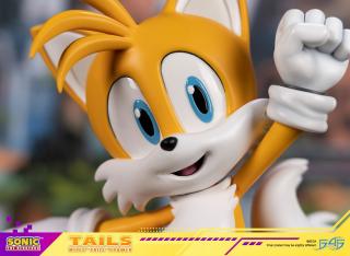 Tails 14" Statue