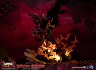 Shadow Evolved 22.8" Statue (exclusive)