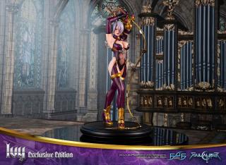 Ivy Statue (exclusive)