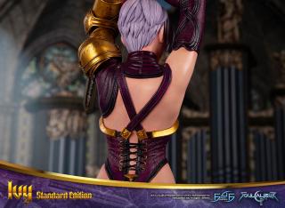 Ivy Statue