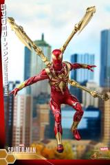 Spider-Man 1/6 Scale Figure (Iron Spider Armor)