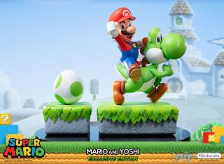 Mario & Yoshi Statue (exclusive)