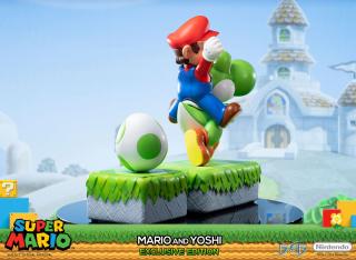 Mario & Yoshi Statue (exclusive)