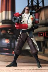 Red Medic 7" Figure