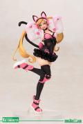 Lucky Chloe 1/7 Scale Statue